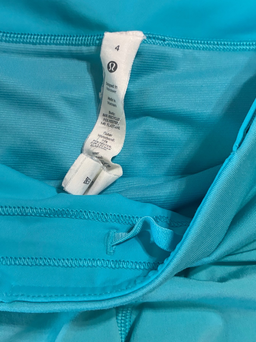 Lululemon - Picture 2 of 5